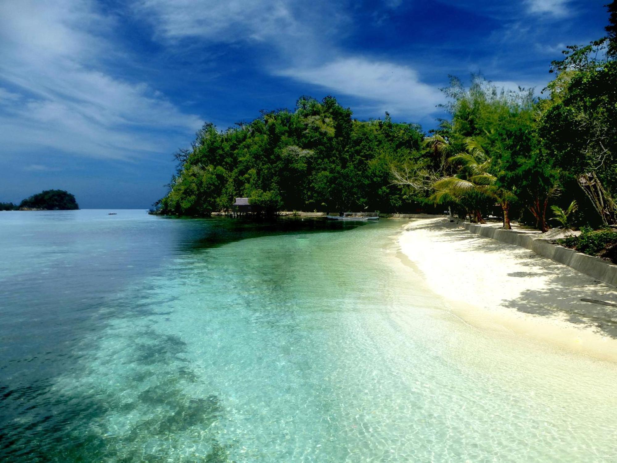 Bolilanga Island Resort - Togean Island Angkayo Exterior photo